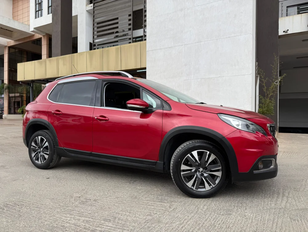 PEUGEOT 2008 ALLURE