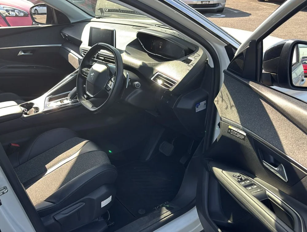 PEUGEOT 3008 ALLURE SUNROOF - PRG Motors Ltd