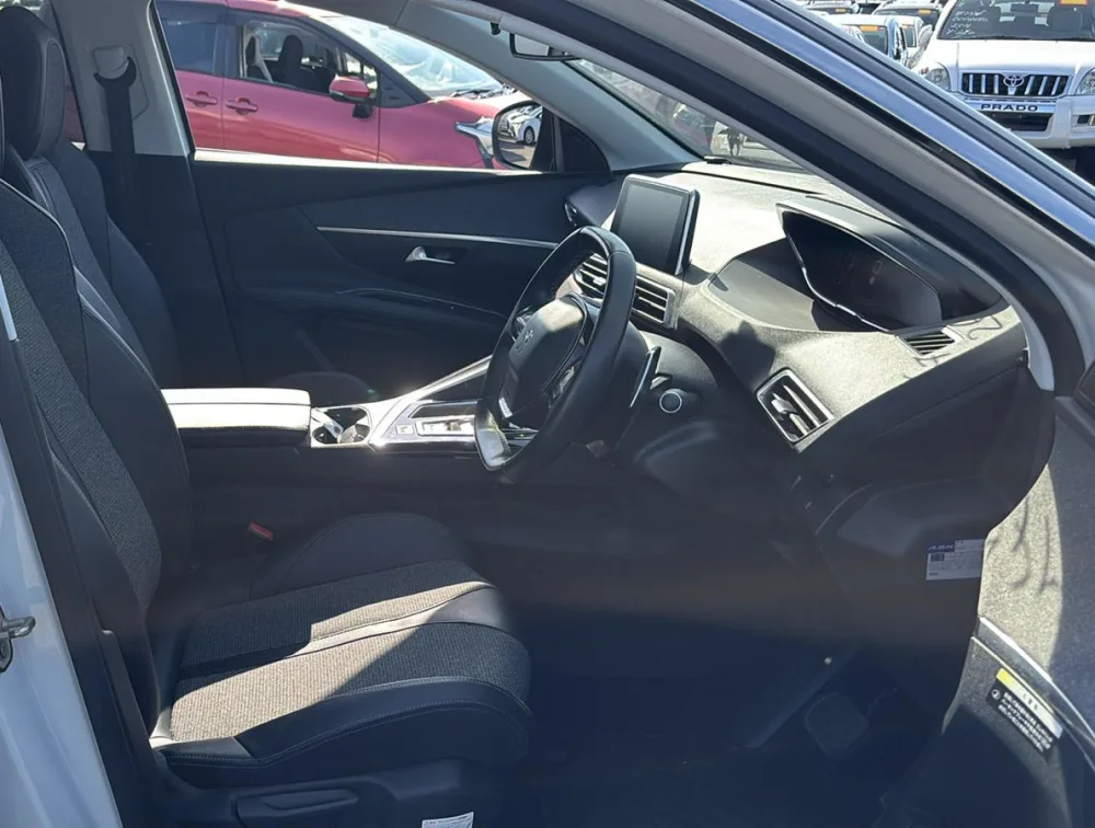 PEUGEOT 3008 ALLURE SUNROOF - PRG Motors Ltd