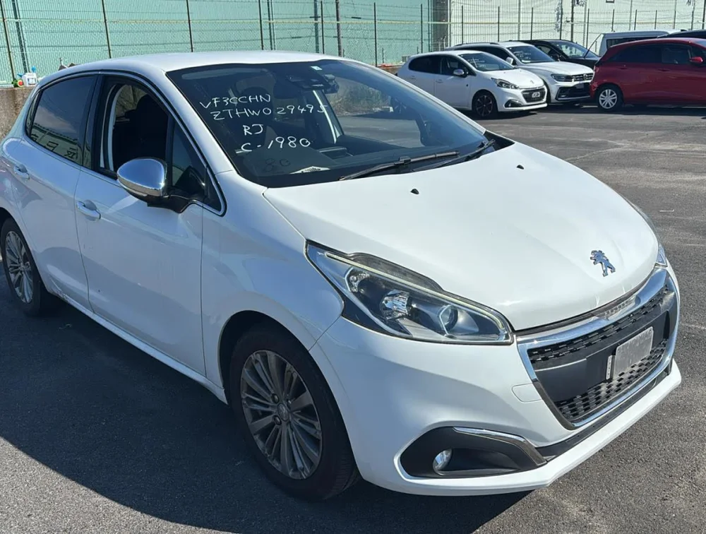 PEUGEOT 208 ALLURE