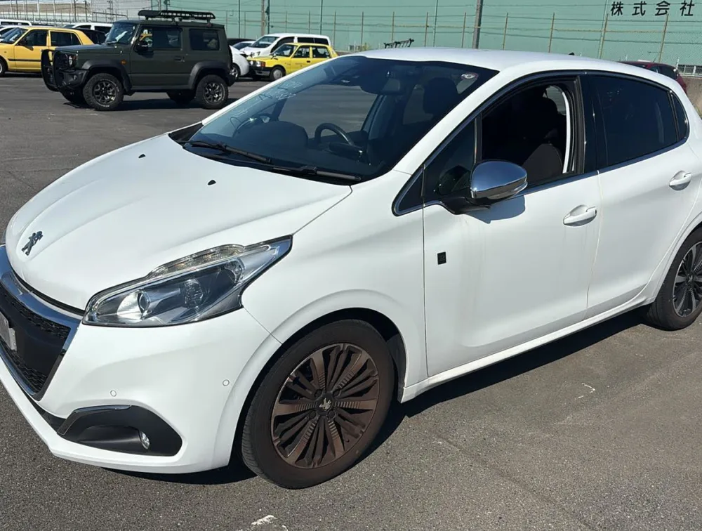 PEUGEOT 208 TECH EDITION - PRG Motors Ltd