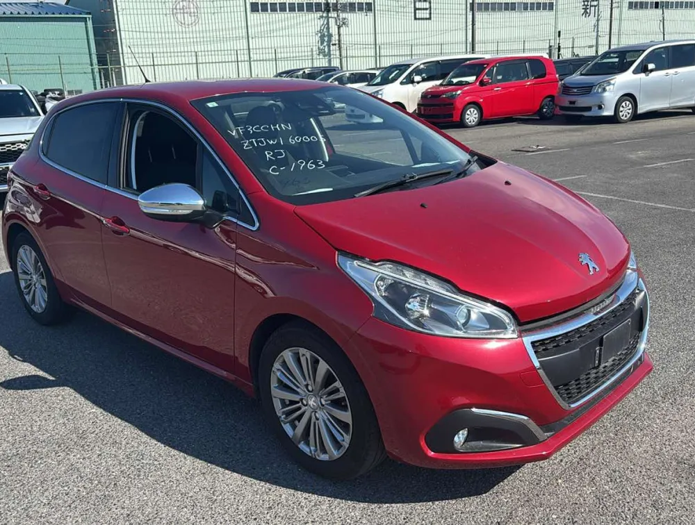 PEUGEOT 208 ALLURE