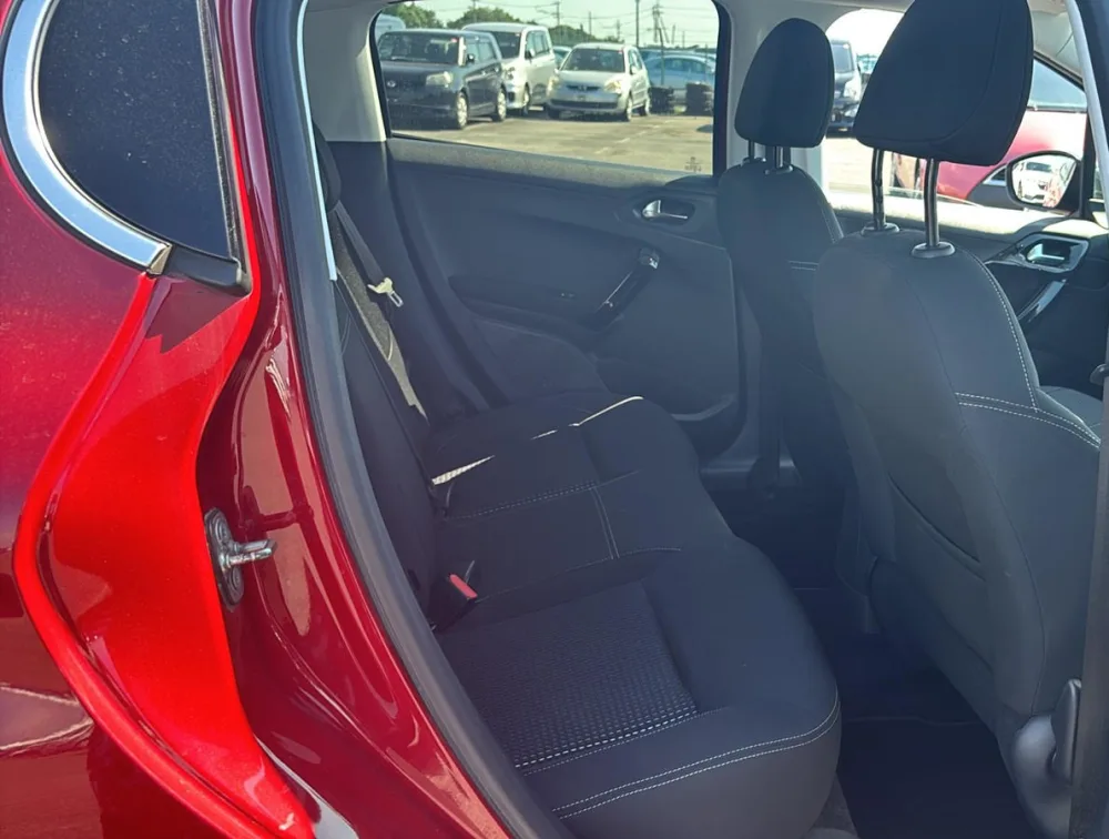 PEUGEOT 208 ALLURE - PRG Motors Ltd