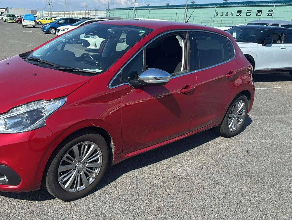 PEUGEOT 208 ALLURE - PRG Motors Ltd