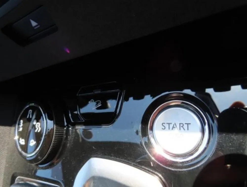 PEUGEOT 3008 GTLINE SUNROOF - PRG Motors Ltd