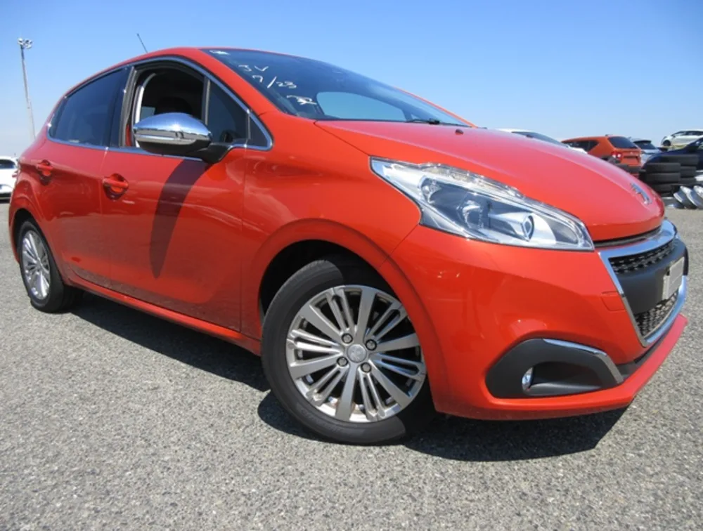 PEUGEOT 208 ALLURE