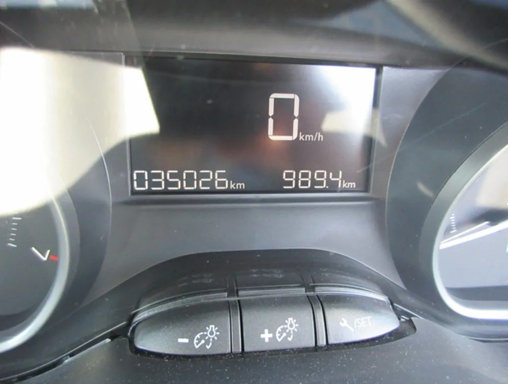 PEUGEOT 208 ALLURE - PRG Motors Ltd