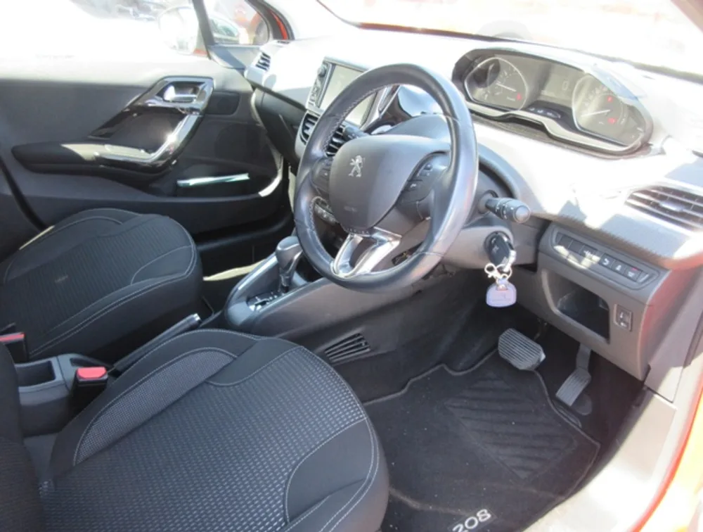 PEUGEOT 208 ALLURE - PRG Motors Ltd