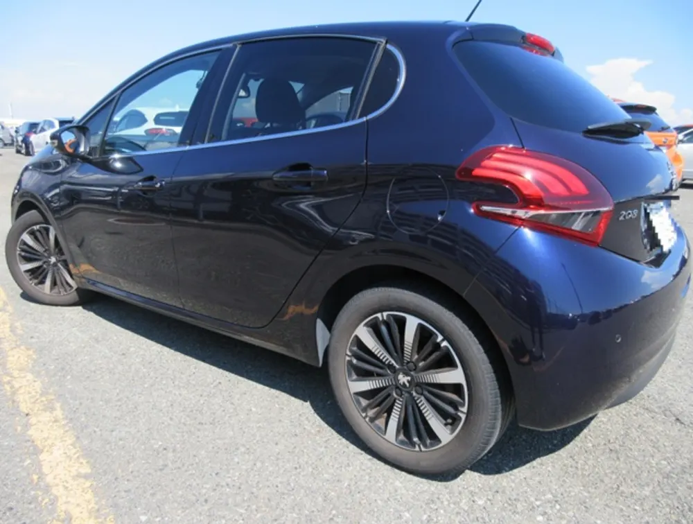 PEUGEOT 208 TECH EDITION - PRG Motors Ltd