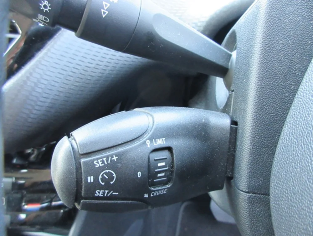 PEUGEOT 208 TECH EDITION - PRG Motors Ltd