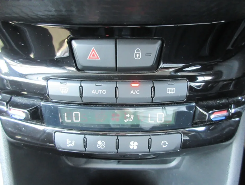 PEUGEOT 208 ALLURE - PRG Motors Ltd