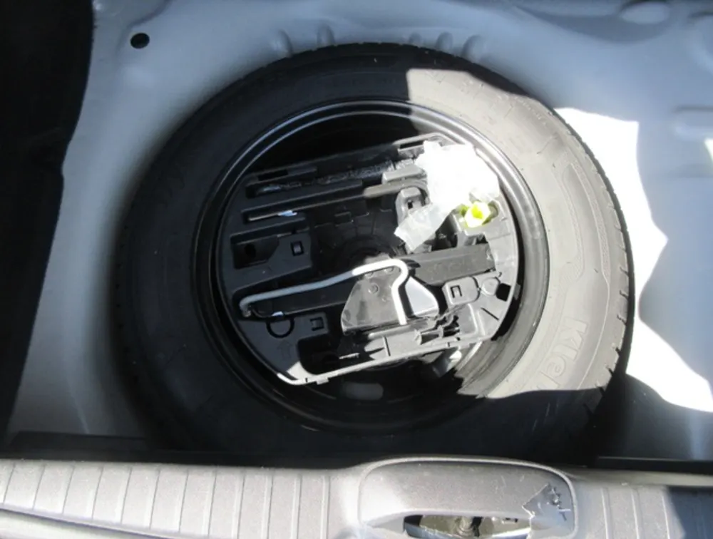 PEUGEOT 208 ALLURE - PRG Motors Ltd