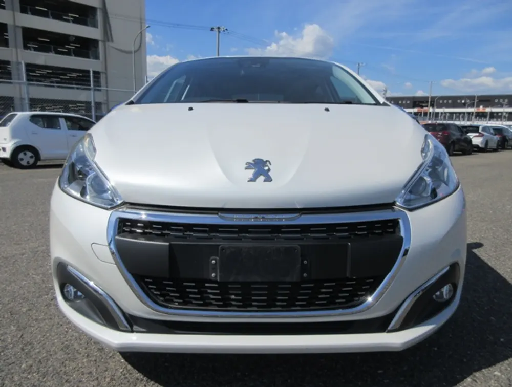 PEUGEOT 208 ALLURE - PRG Motors Ltd