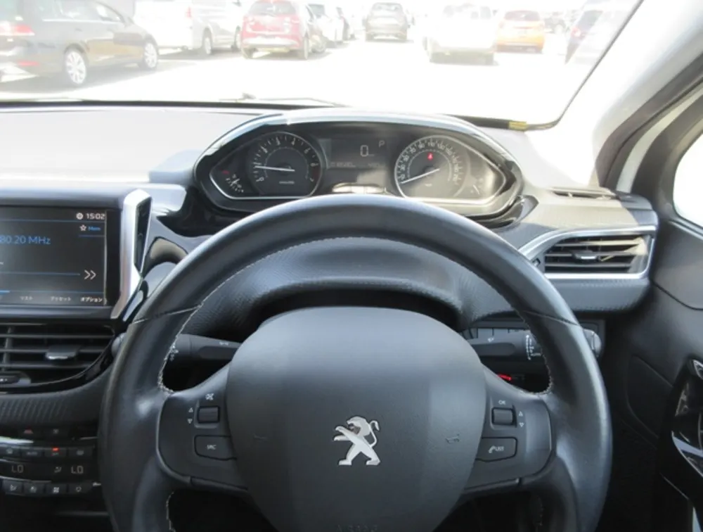 PEUGEOT 208 ALLURE - PRG Motors Ltd