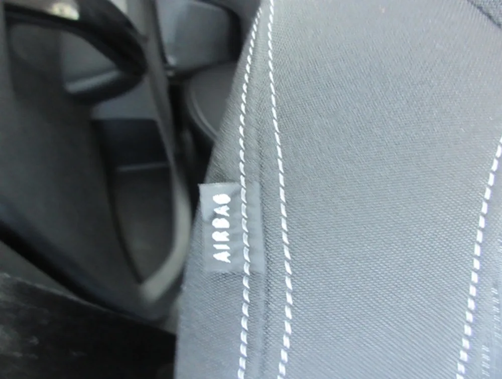 PEUGEOT 208 TECH EDITION MOONROOF - PRG Motors Ltd
