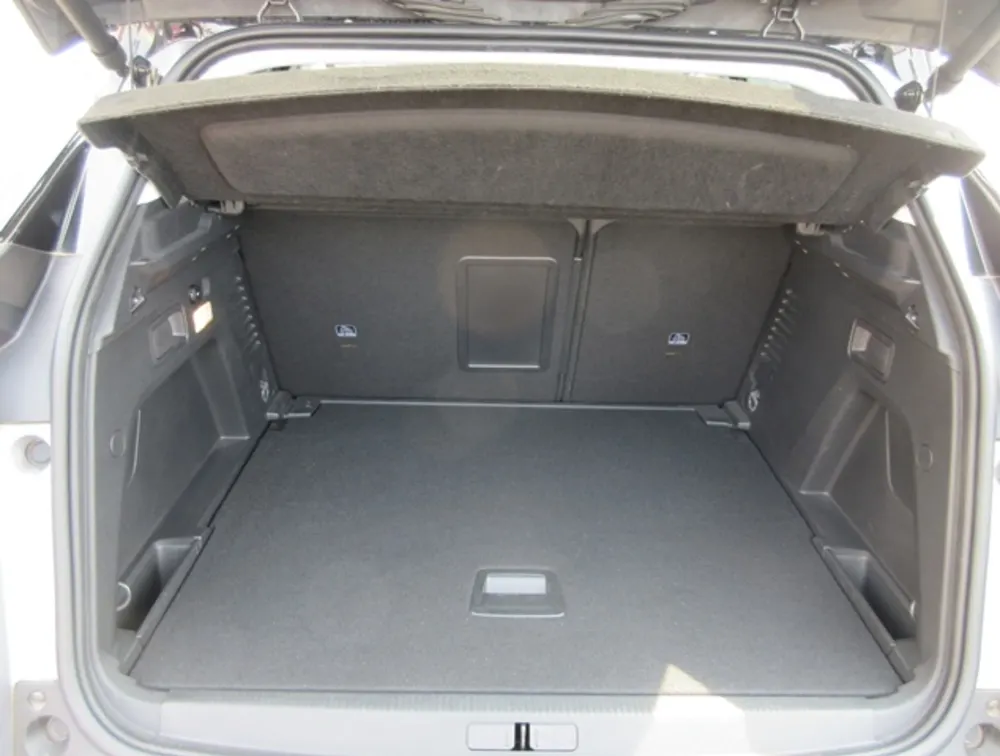 PEUGEOT 3008 CROSSCITY - PRG Motors Ltd