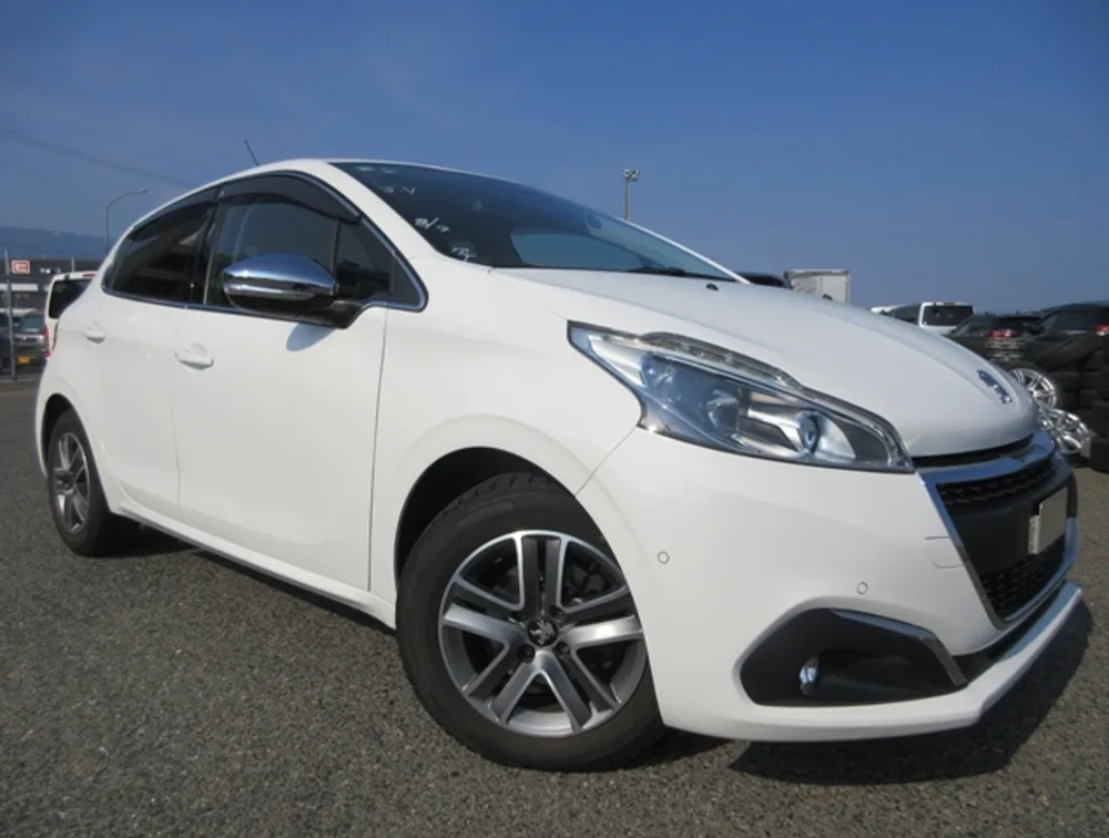 PEUGEOT 208 ALLURE