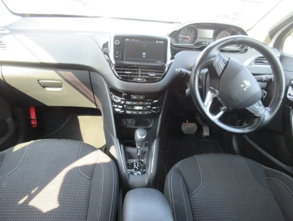 PEUGEOT 208 ALLURE - PRG Motors Ltd