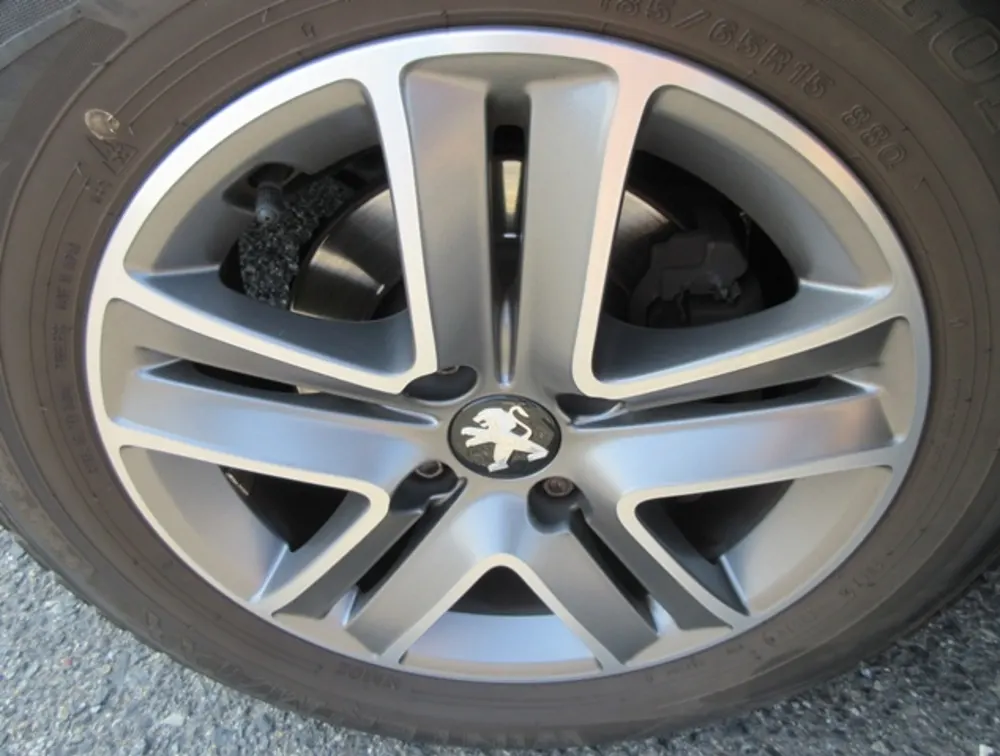 PEUGEOT 208 ALLURE - PRG Motors Ltd
