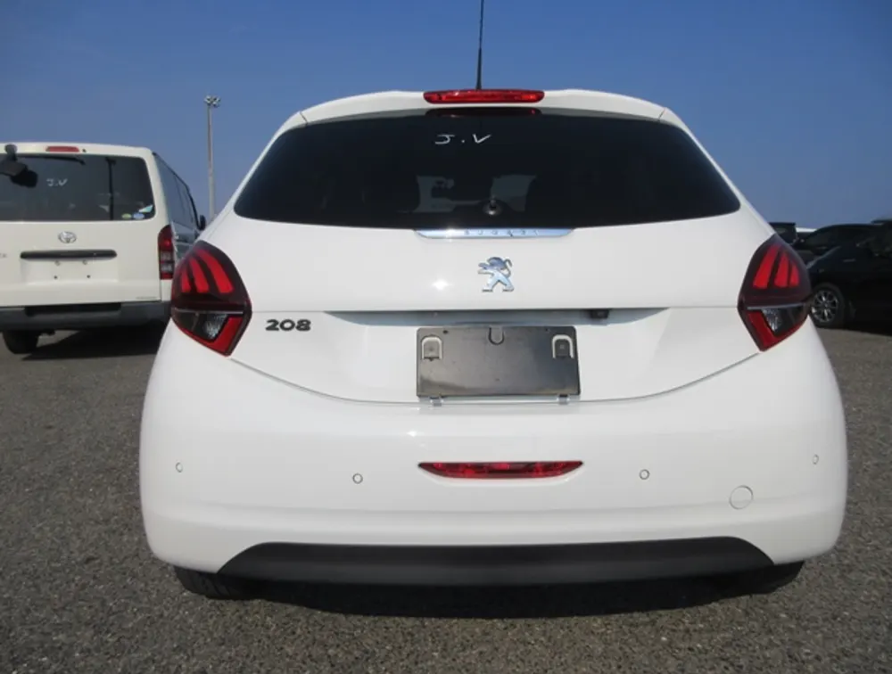 PEUGEOT 208 ALLURE - PRG Motors Ltd