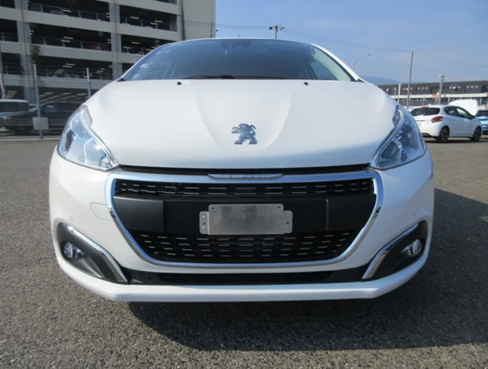 PEUGEOT 208 ALLURE - PRG Motors Ltd