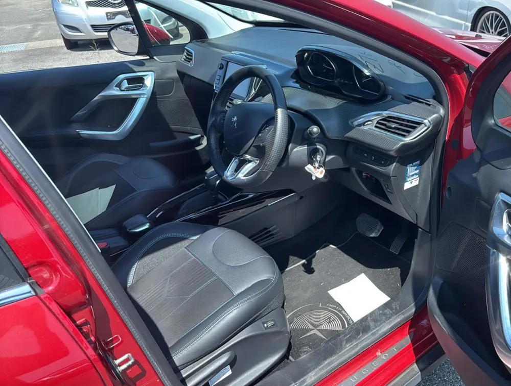 PEUGEOT 2008 CROSSCITY - PRG Motors Ltd
