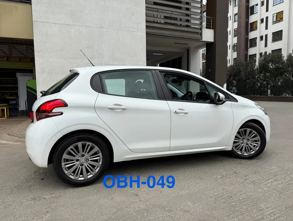 PEUGEOT 208 STYLE - PRG Motors Ltd
