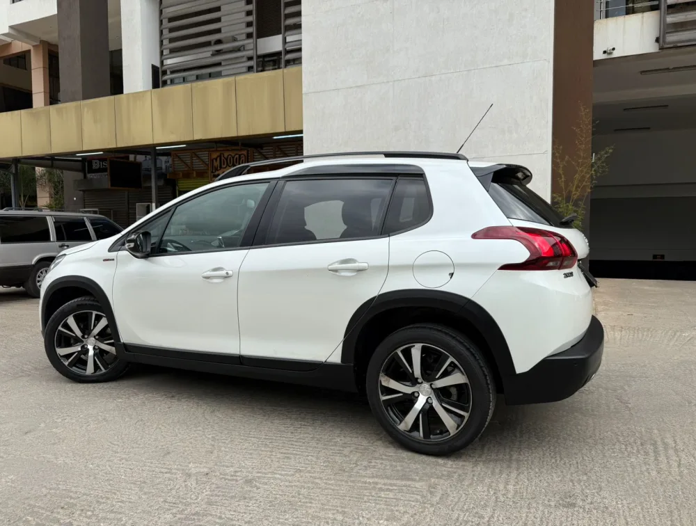 PEUGEOT 2008 GTLINE - PRG Motors Ltd