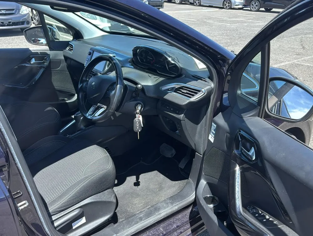 PEUGEOT 208 TECH EDITION - PRG Motors Ltd