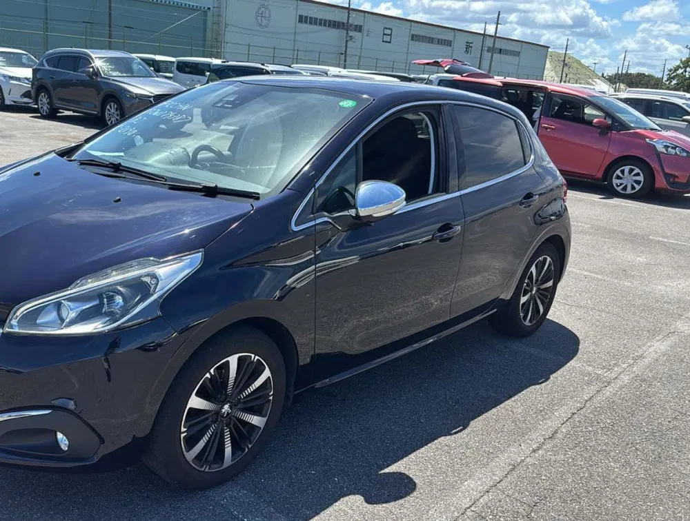 PEUGEOT 208 TECH EDITION - PRG Motors Ltd