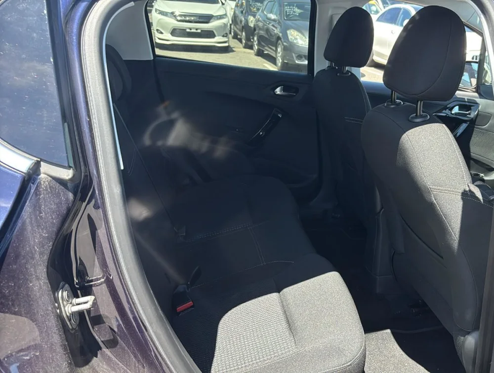 PEUGEOT 208 TECH EDITION - PRG Motors Ltd