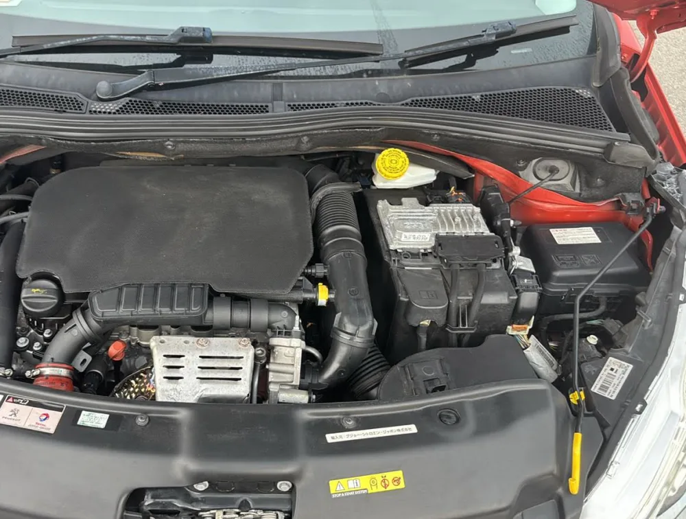 PEUGEOT 208 ALLURE - PRG Motors Ltd
