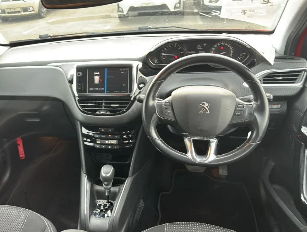 PEUGEOT 208 ALLURE - PRG Motors Ltd
