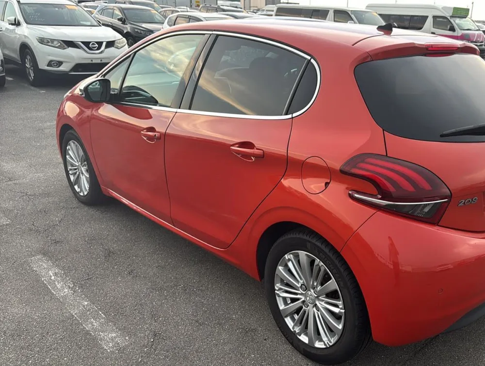 PEUGEOT 208 ALLURE - PRG Motors Ltd
