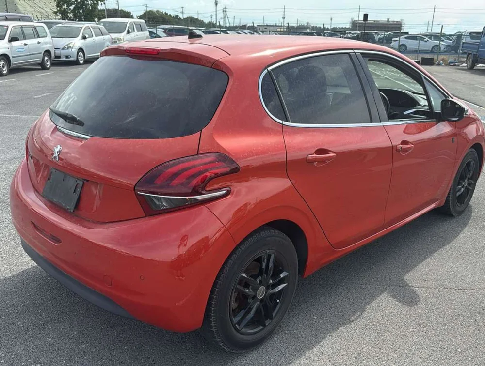 PEUGEOT 208 TECH PACK EDITION - PRG Motors Ltd