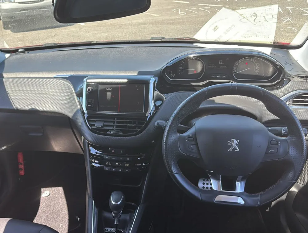 PEUGEOT 208 GTLINE - PRG Motors Ltd