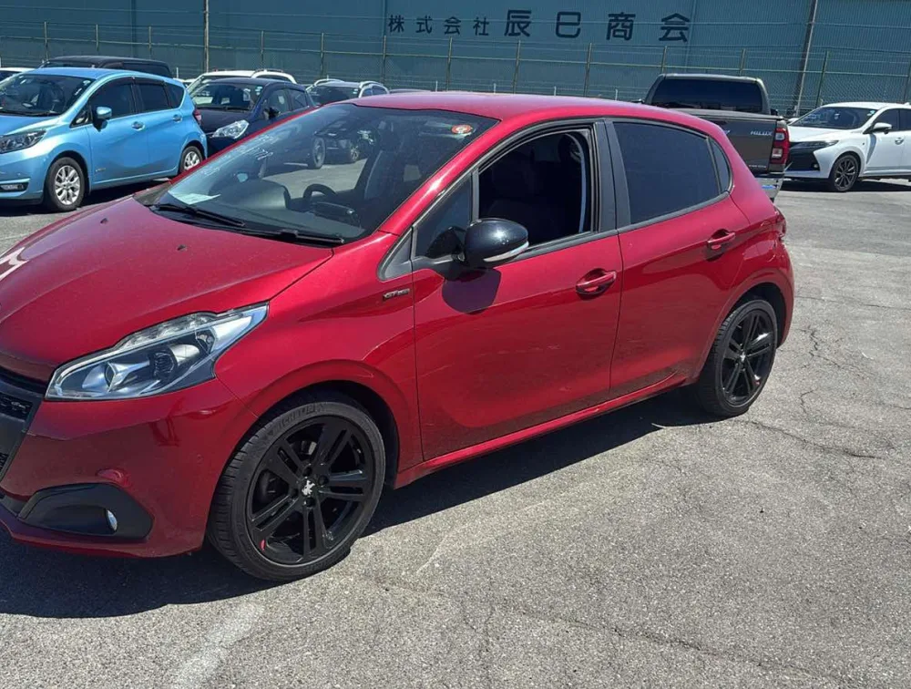 PEUGEOT 208 GTLINE - PRG Motors Ltd