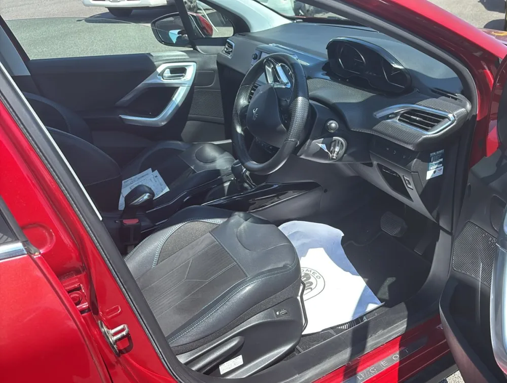 PEUGEOT 2008 CROSSCITY - PRG Motors Ltd