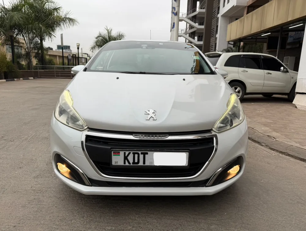PEUGEOT 208 STYLE - PRG Motors Ltd