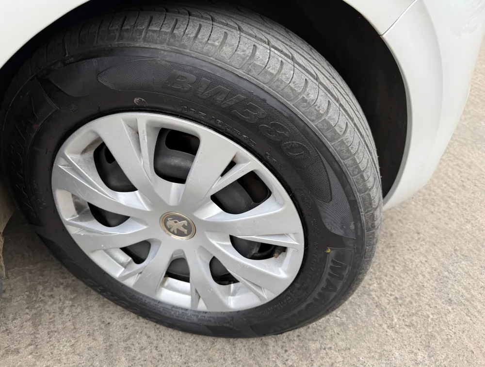PEUGEOT 208 STYLE - PRG Motors Ltd