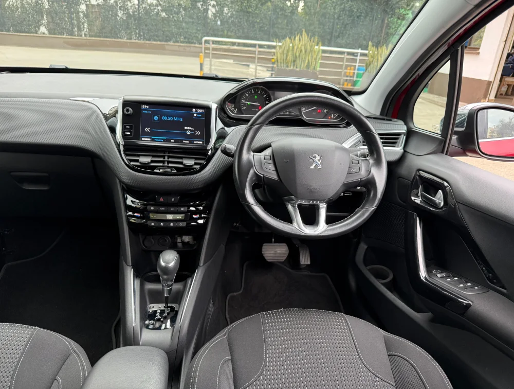 PEUGEOT 208 ALLURE - PRG Motors Ltd