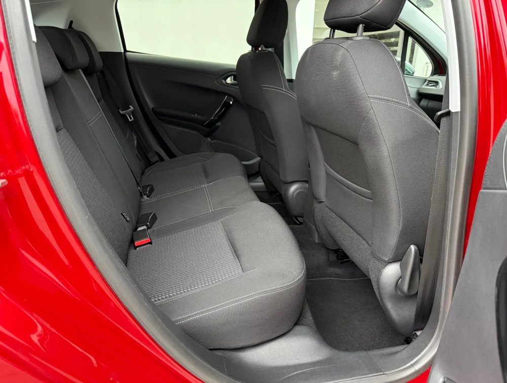 PEUGEOT 208 ALLURE - PRG Motors Ltd