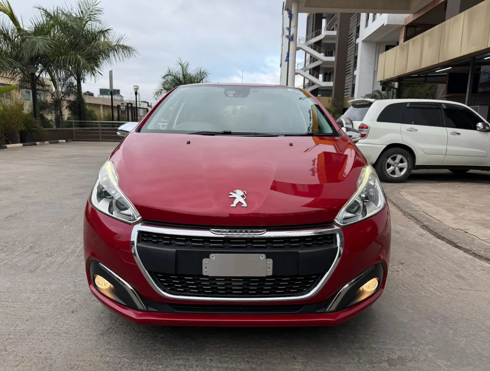 PEUGEOT 208 ALLURE - PRG Motors Ltd