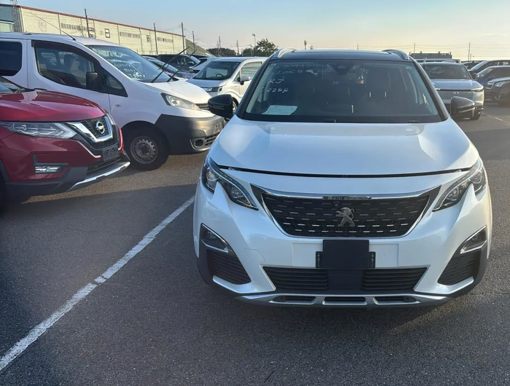 PEUGEOT 5008 ALLURE - PRG Motors Ltd