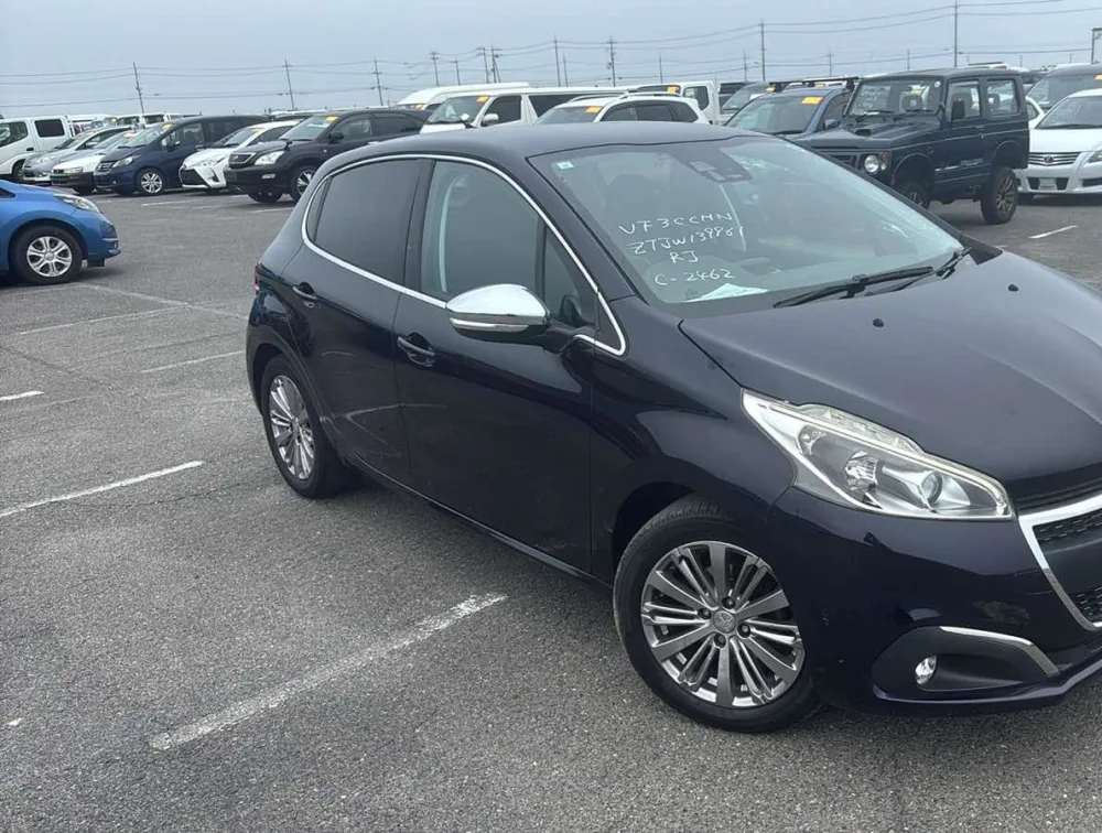 PEUGEOT 208 ALLURE