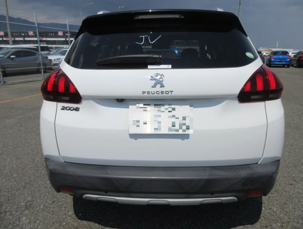 PEUGEOT 2008 CROSSCITY MOONROOF - PRG Motors Ltd