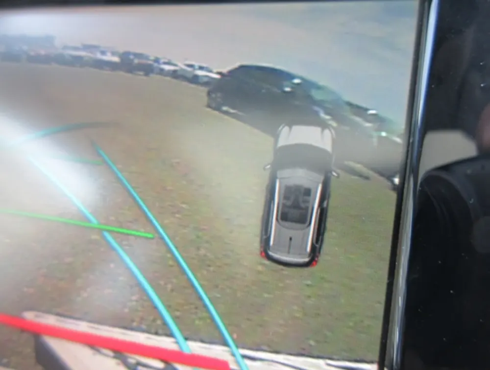 PEUGEOT 2008 CROSSCITY MOONROOF - PRG Motors Ltd