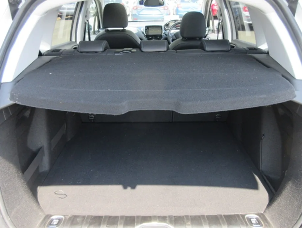 PEUGEOT 2008 CROSSCITY MOONROOF - PRG Motors Ltd