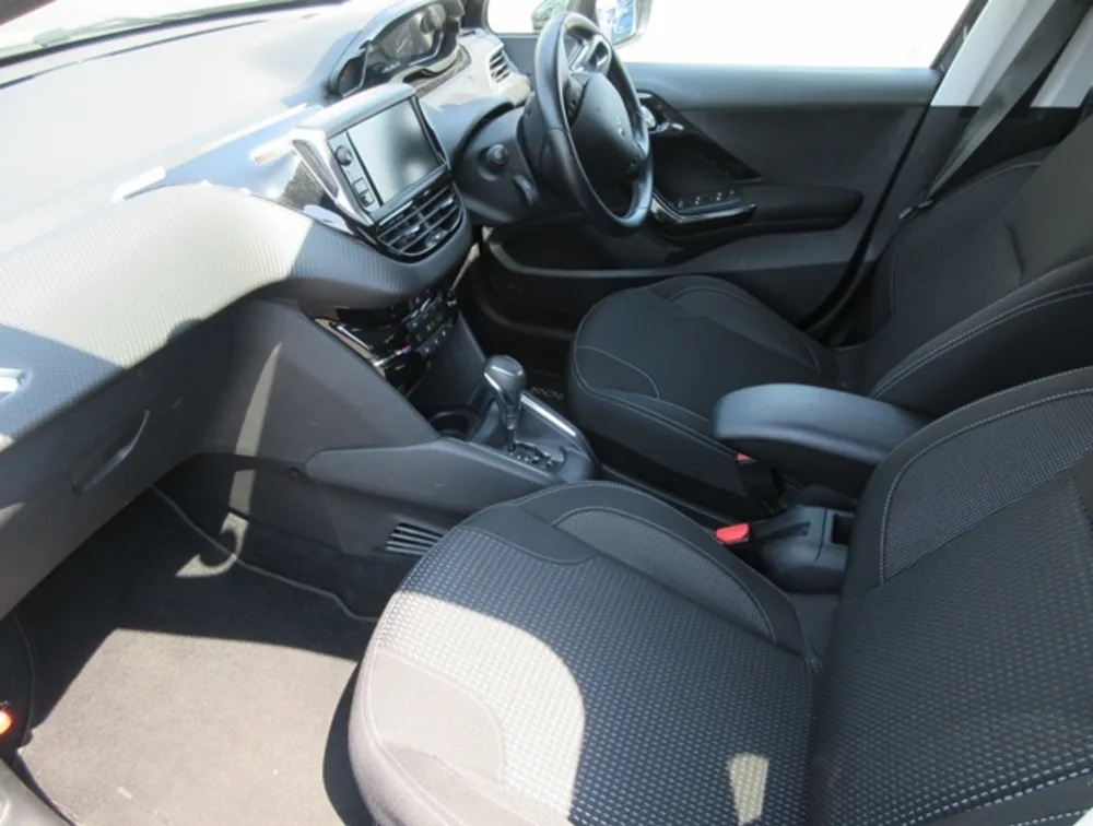 PEUGEOT 208 ALLURE - PRG Motors Ltd