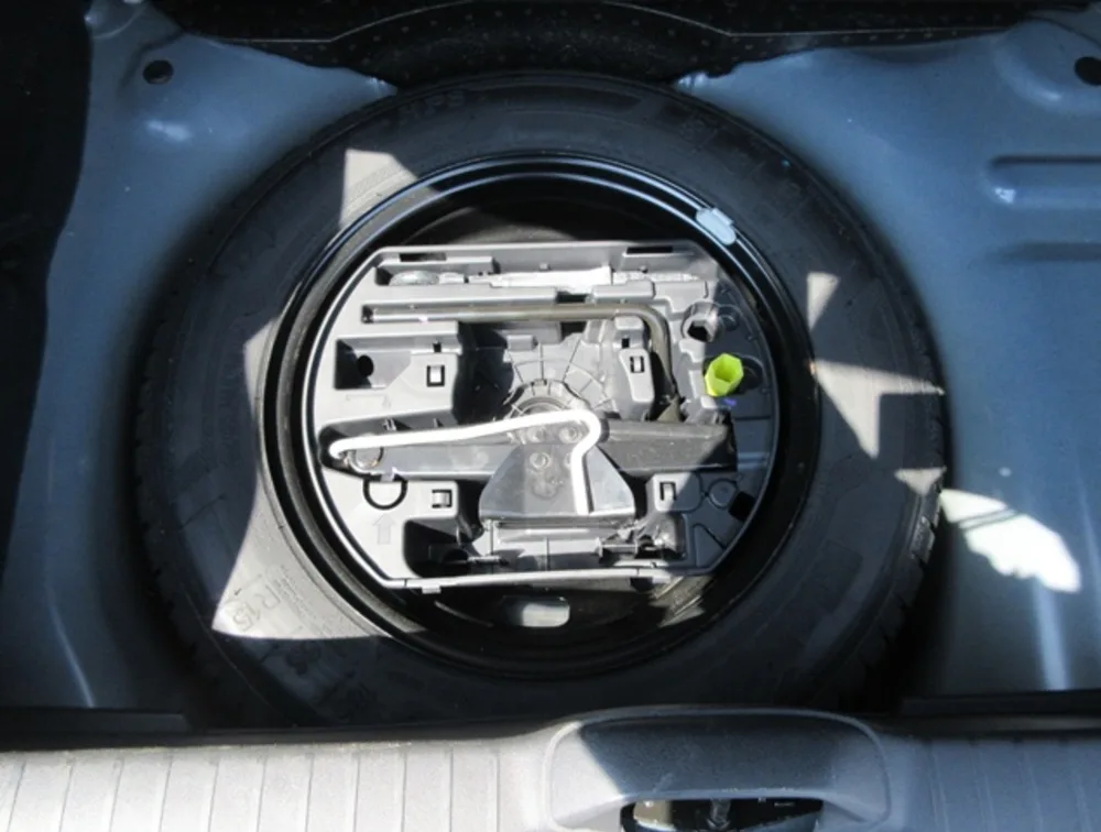 PEUGEOT 208 ALLURE - PRG Motors Ltd